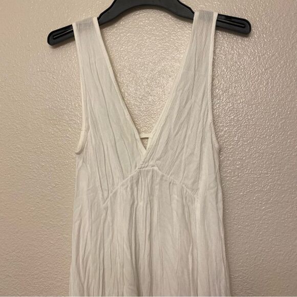Millibon White Sleeveless plunging V Neck Sundress rayon beachy full skirt M - Picture 4 of 10